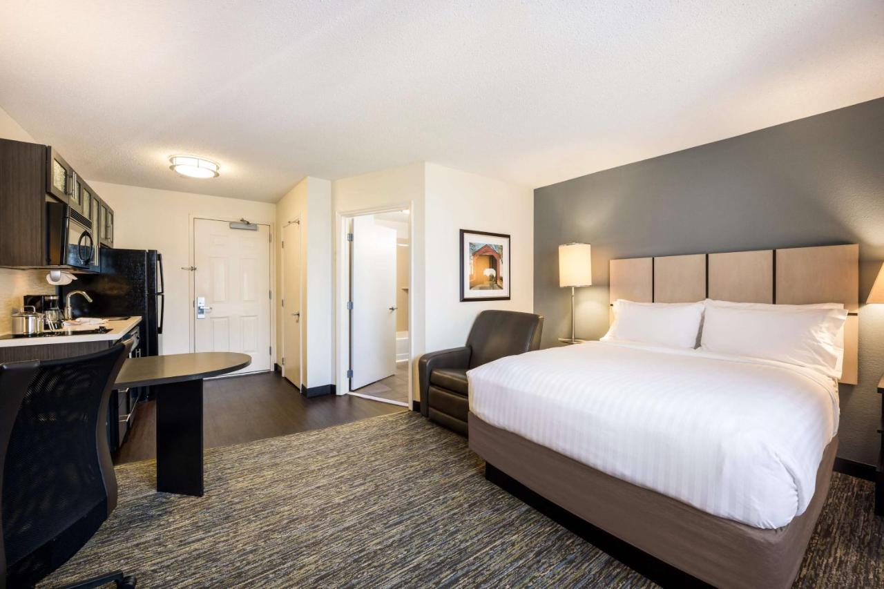 Sonesta Simply Suites Chicago Naperville Warrenville Exterior foto