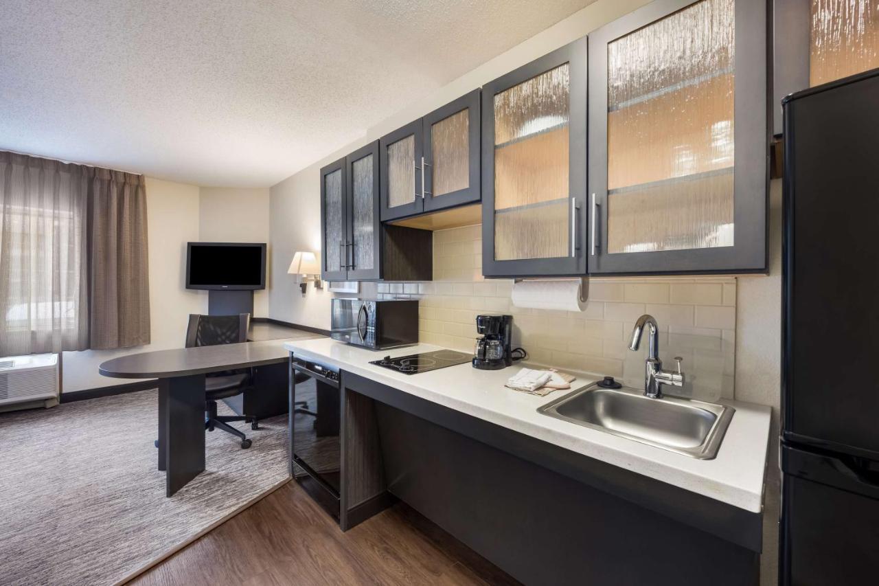 Sonesta Simply Suites Chicago Naperville Warrenville Exterior foto