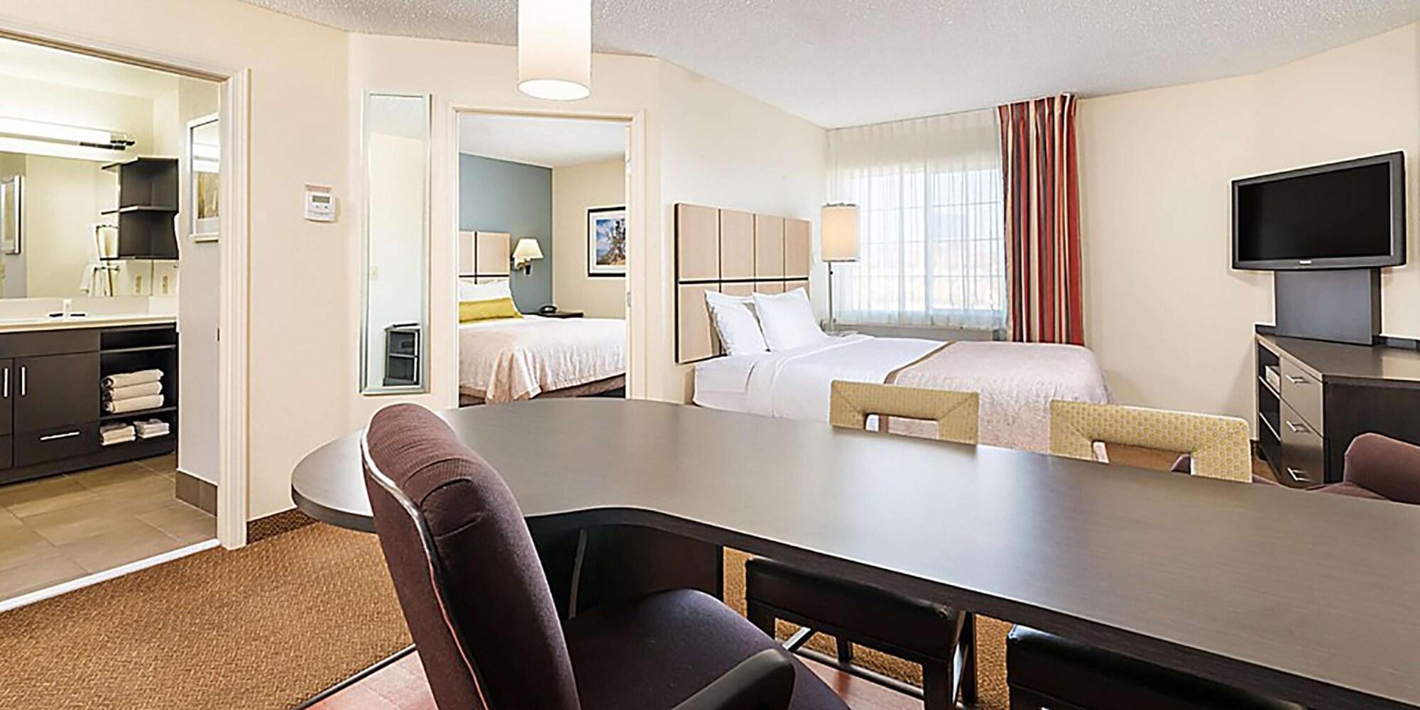 Sonesta Simply Suites Chicago Naperville Warrenville Exterior foto